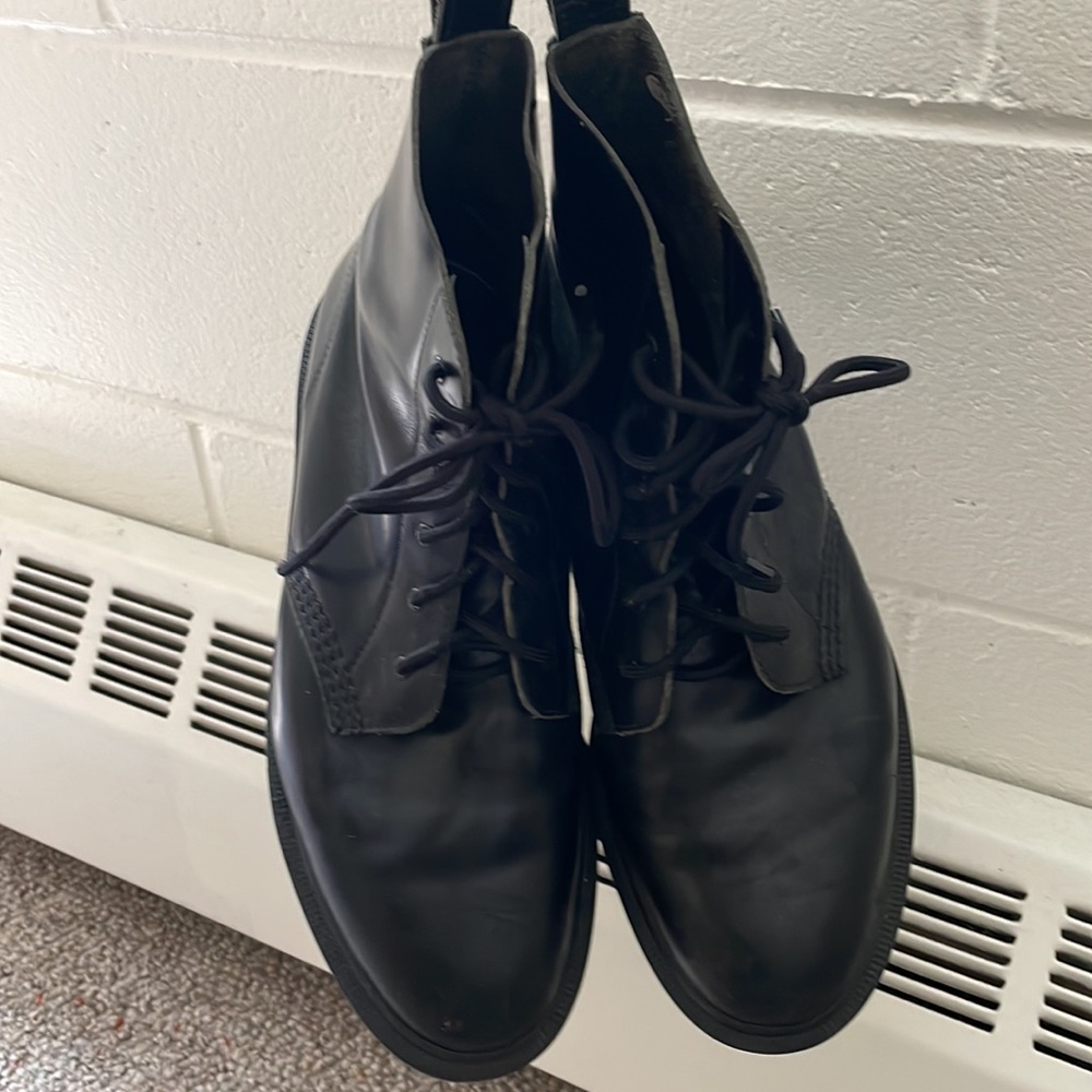 The Original Dr. Martens - Picture 2 of 6